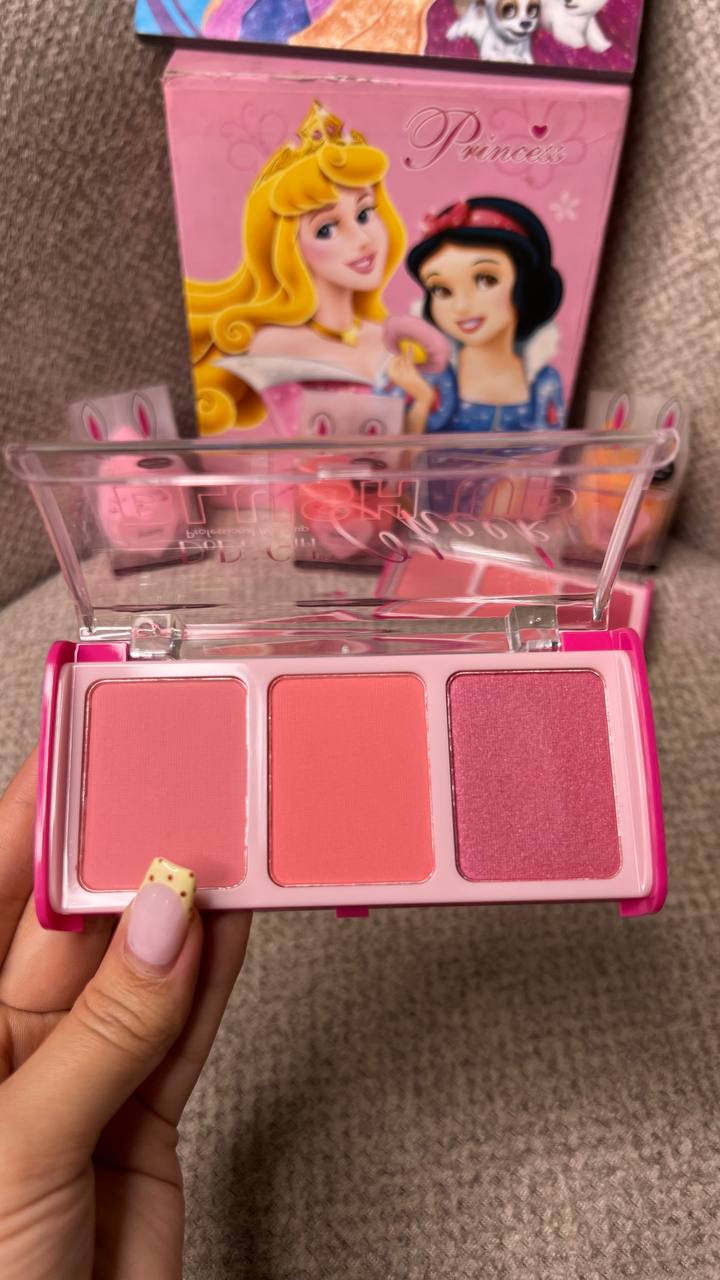 رژگونه ۳ رنگ